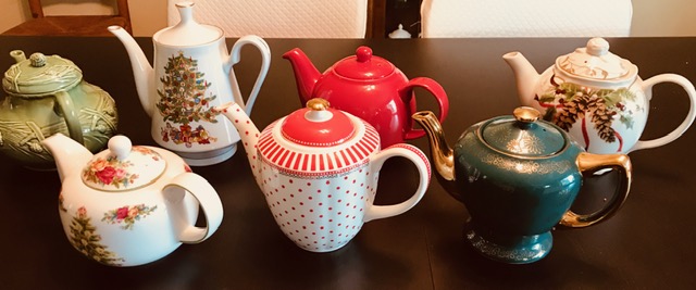 Christmas Teapots