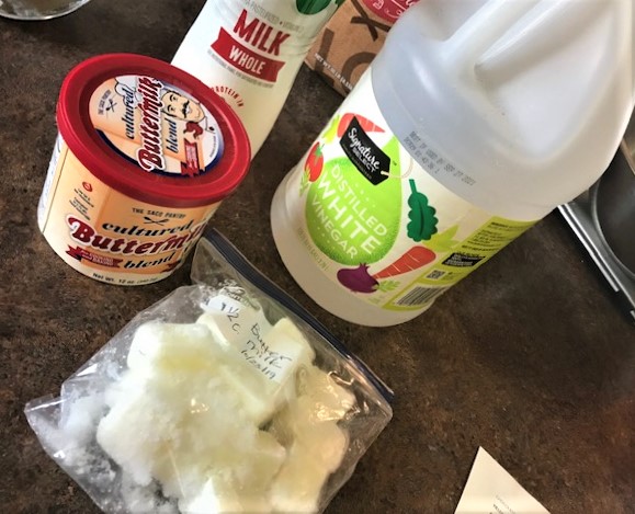 Buttermilk and alternatives - powdered buttermilk and vinegar