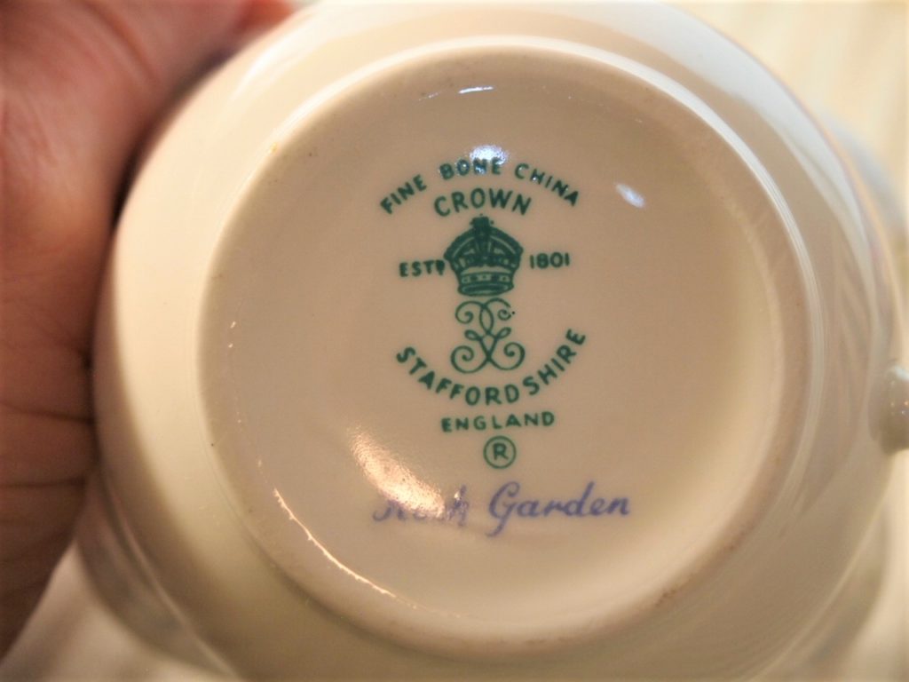 Tools for Vintage China Shopping - example of factory mark on china cup